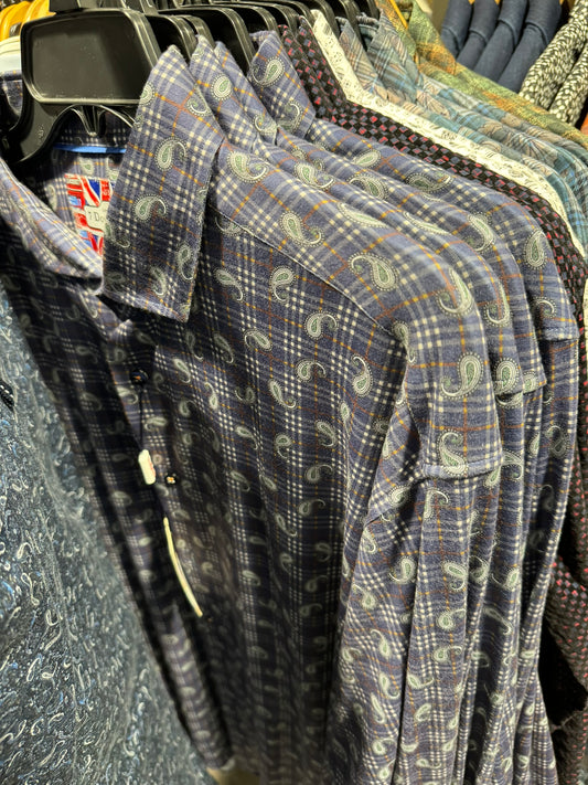 L/S Zeus 2 Blue Paisley Print